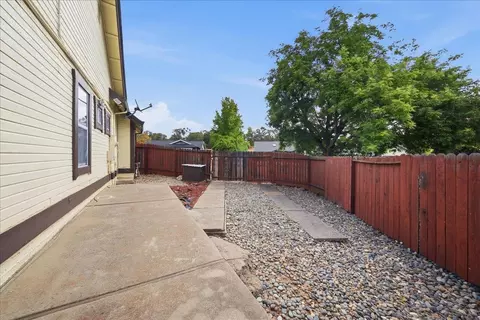 Exterior - 2881 Royce Dr, Rescue, CA 95672 photo 7 of 10