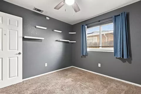 Bedroom - 26843 Plainfield St, Esparto, CA 95627 photo 4 of 7