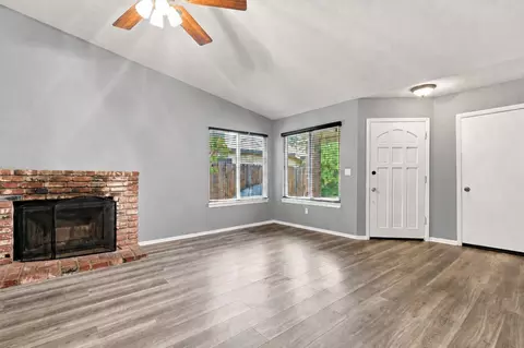 Living - 26843 Plainfield St, Esparto, CA 95627 photo 3 of 3