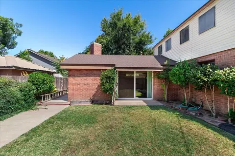 Exterior - 110 E B St, Oakdale, CA 95361 photo 8 of 8