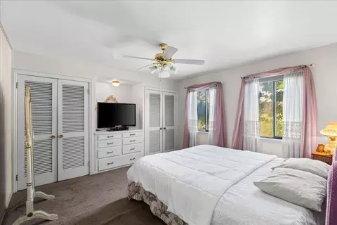 Bedroom - 110 E B St, Oakdale, CA 95361 photo 1 of 6