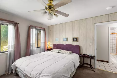Bedroom - 110 E B St, Oakdale, CA 95361 photo 2 of 6
