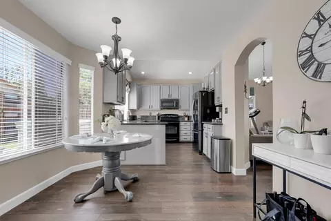 Kitchen - 102 Henry Ct, Tracy, CA 95376 photo 4 of 4