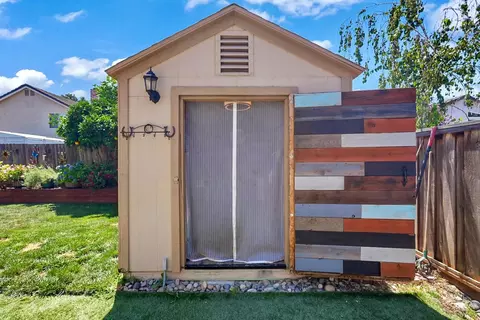 Other - 102 Henry Ct, Tracy, CA 95376 photo 7 of 9