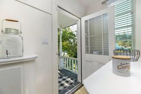 Entry Way - 490 E Main, Grass Valley, CA 95945 photo 4 of 5