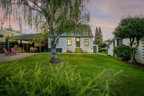 Exterior - 490 E Main, Grass Valley, CA 95945 photo 7 of 34