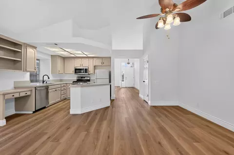 Entry Way - 3845 Carver Rd, Modesto, CA 95356 photo 1 of 3