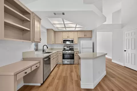 Kitchen - 3845 Carver Rd, Modesto, CA 95356 photo 2 of 4