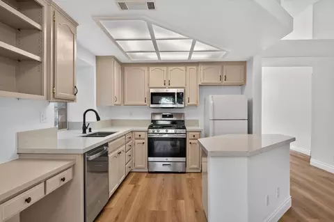 Kitchen - 3845 Carver Rd, Modesto, CA 95356 photo 3 of 4