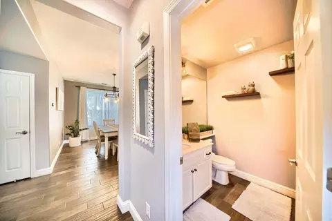 Entry Way - 3227 Cathleen Ln, Tracy, CA 95377 photo 6 of 18