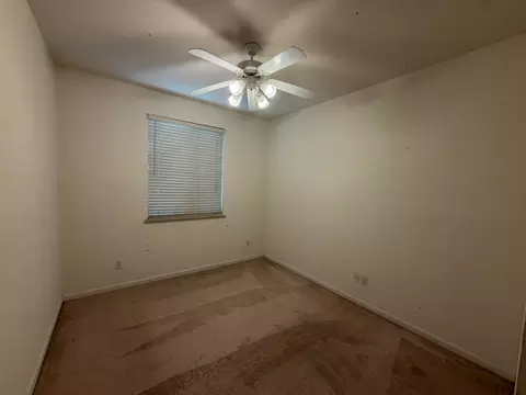 Bedroom - 1347 Cliff Swallow Dr, Patterson, CA 95363 photo 2 of 7