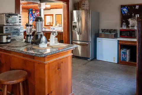 Kitchen - 3024 Dakota Ave, Modesto, CA 95358 photo 3 of 6