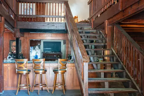 Entry Way - 3024 Dakota Ave, Modesto, CA 95358 photo 1 of 4