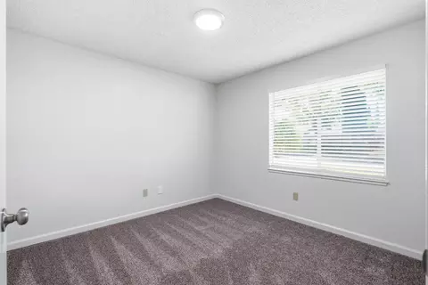Bedroom - 2801 Sapphire Dr, Modesto, CA 95355 photo 3 of 5