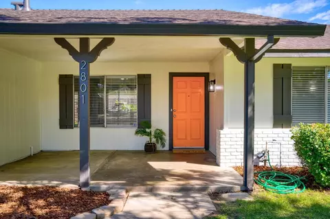 Exterior - 2801 Sapphire Dr, Modesto, CA 95355 photo 4 of 10