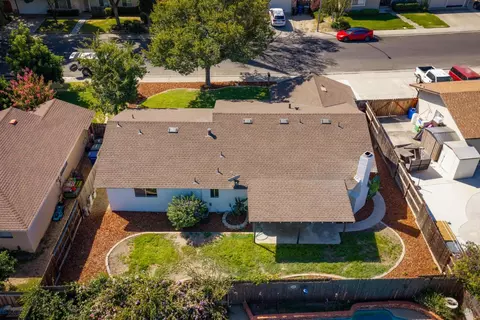 View/Area - 2801 Sapphire Dr, Modesto, CA 95355 photo 3 of 4