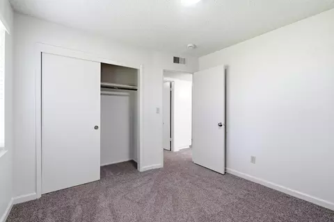 Bedroom - 2801 Sapphire Dr, Modesto, CA 95355 photo 4 of 5