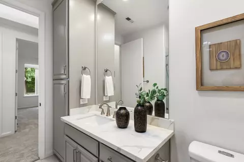 Bath - 2722 Emerald Bay Dr, Davis, CA 95618 photo 6 of 8