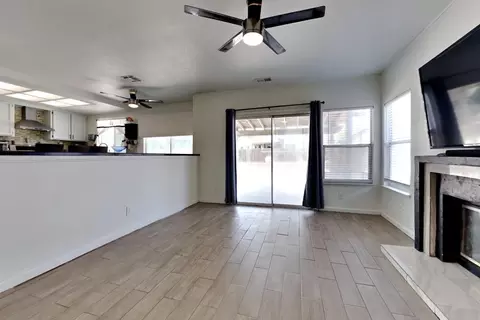 Living - 1219 Mohr Cir, Manteca, CA 95337 photo 4 of 6