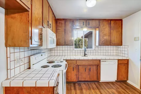 Kitchen - 300 Brian Ln, Turlock, CA 95382 photo 3 of 3