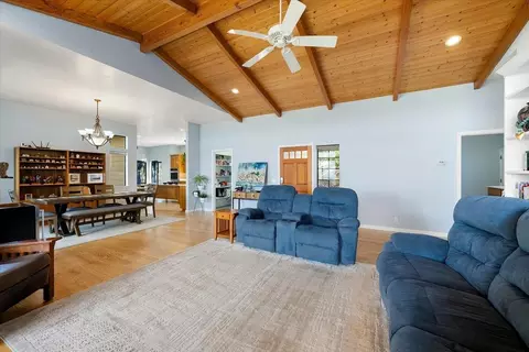 Living - 7410 White Oak Dr, Placerville, CA 95667 photo 3 of 5
