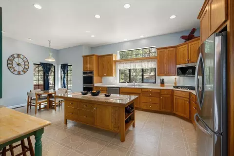 Kitchen - 7410 White Oak Dr, Placerville, CA 95667 photo 1 of 5