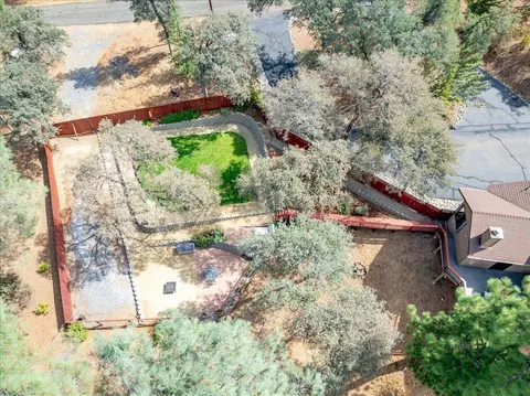 Exterior - 7410 White Oak Dr, Placerville, CA 95667 photo 15 of 15