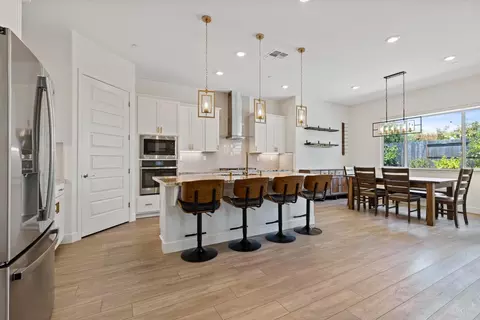4630 Trumpet Lily Way, Roseville, CA 95747