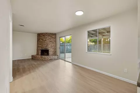 Living - 1901 Milpas Ln, Modesto, CA 95355 photo 1 of 5