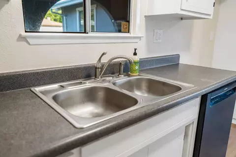 Kitchen - 1901 Milpas Ln, Modesto, CA 95355 photo 2 of 2