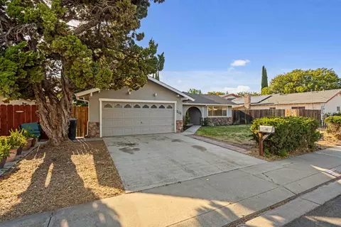 Exterior - 1901 Milpas Ln, Modesto, CA 95355 photo 1 of 7