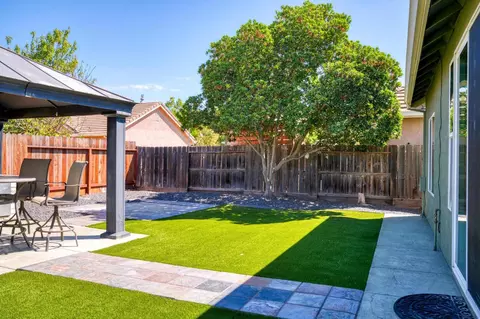 Exterior - 3529 Isabella Dr, Modesto, CA 95355 photo 7 of 10