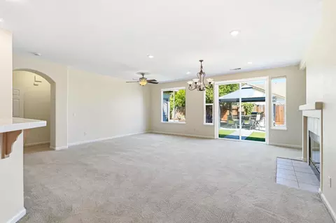 Living - 3529 Isabella Dr, Modesto, CA 95355 photo 2 of 5