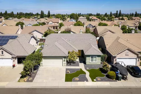 View/Area - 3529 Isabella Dr, Modesto, CA 95355 photo 2 of 6