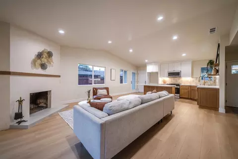 3920 Floral Dr, North Highlands, CA 95660