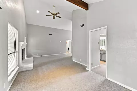 Living - 5905 Lucinda Ln, Carmichael, CA 95608 photo 5 of 5