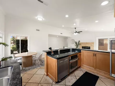 Kitchen - 607 Brandywine Dr, Lodi, CA 95240 photo 5 of 6