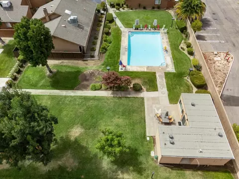 View/Area - 607 Brandywine Dr, Lodi, CA 95240 photo 4 of 4