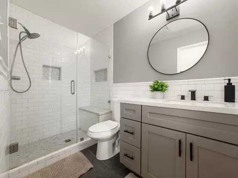 Bath - 607 Brandywine Dr, Lodi, CA 95240 photo 1 of 3