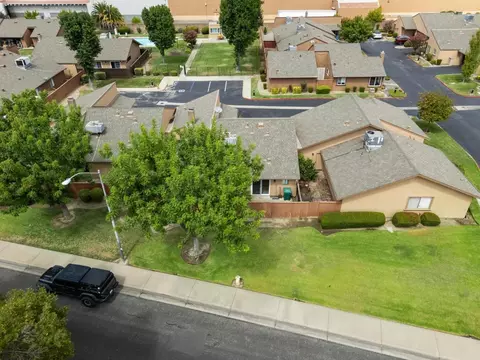 View/Area - 607 Brandywine Dr, Lodi, CA 95240 photo 3 of 4