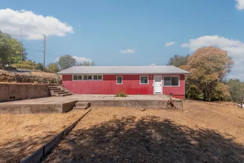 Exterior - 1143 Echo St, Angels Camp, CA 95222 photo 7 of 11