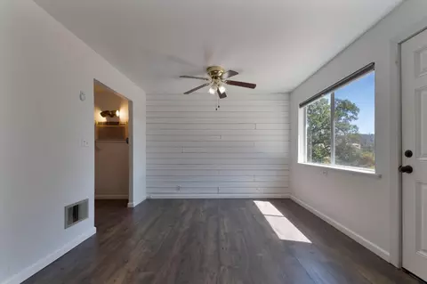 Living - 1143 Echo St, Angels Camp, CA 95222 photo 5 of 7