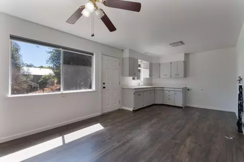 Living - 1143 Echo St, Angels Camp, CA 95222 photo 6 of 7