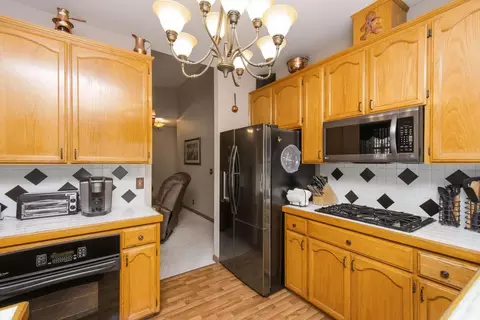 Kitchen - 105 Errin Pl, Jackson, CA 95642 photo 11 of 11