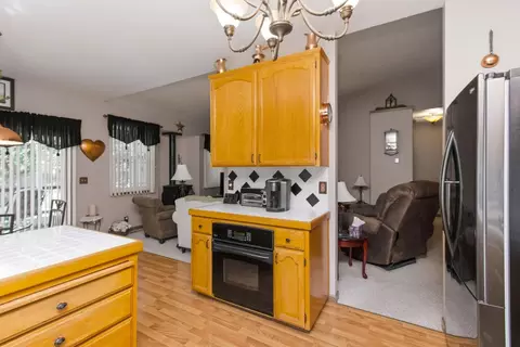 Kitchen - 105 Errin Pl, Jackson, CA 95642 photo 7 of 11
