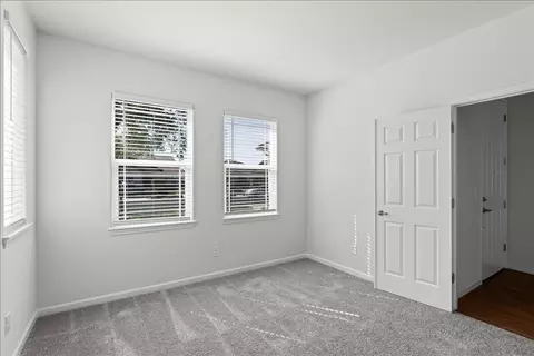 Bedroom - 2636 Glen Echo Ln, Manteca, CA 95336 photo 2 of 8