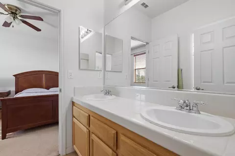 Entry Way - 9136 Ida St, Live Oak, CA 95953 photo 6 of 8