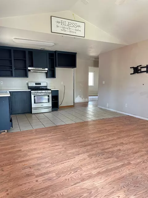 Kitchen - 480 E 20th, Chico, CA 95928 photo 2 of 2
