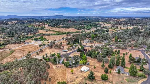 View/Area - 1523 Gamblers Ct, Cool, CA 95614 photo 6 of 7