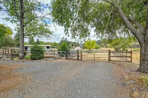 Exterior - 1523 Gamblers Ct, Cool, CA 95614 photo 18 of 36